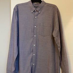 Men’s Eddie Bauer Classic Fit Button Down Shirt--Large